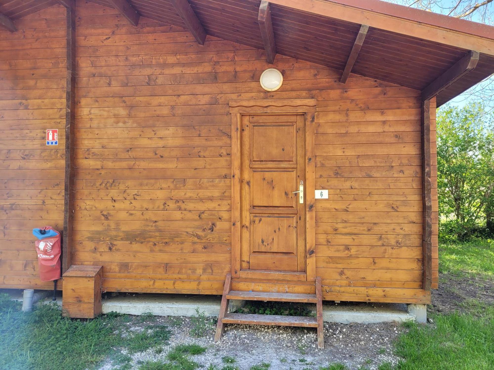 Arces-sur-Gironde Camping Les 2 Salamandres מראה חיצוני תמונה